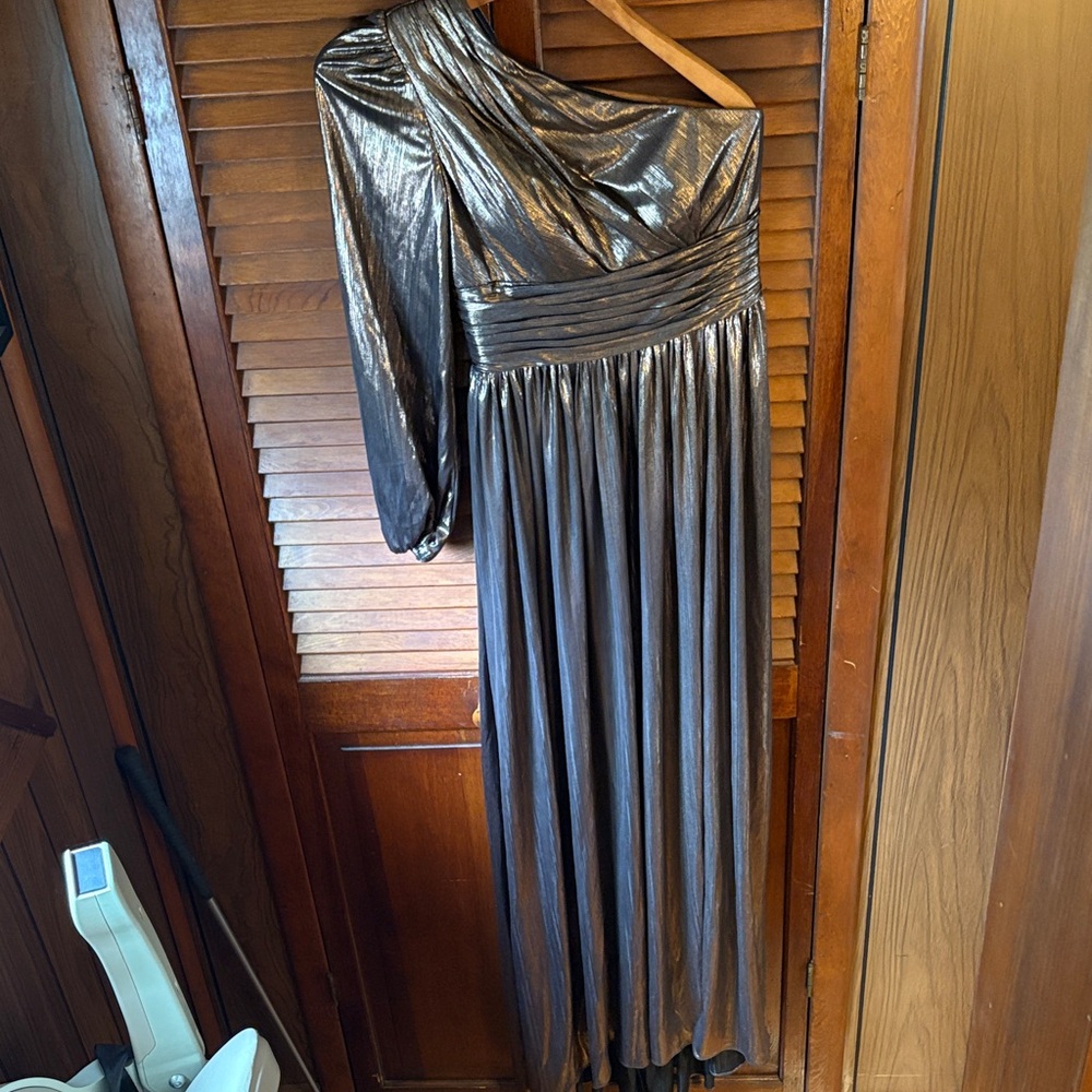 Azazie Metallic One-Shoulder Dress